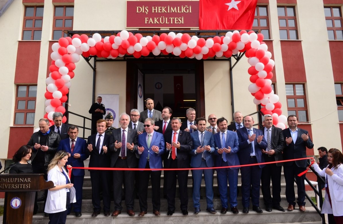 dpu dis hekimligi fakultesi poliklinikleri acildi