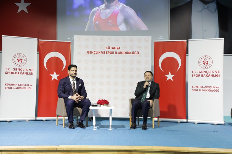 Valimiz Sayın Musa Işın, Sporcu Gençlerle Buluştu