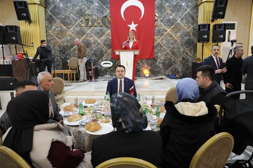 Valimiz Sayın Musa Işın, 18 Mart Çanakkale Zaferi ve Şehitleri Anma Günü Dolayısıyla Şehit Aileleri ve Gaziler Onuruna İftar Programı Düzenledi